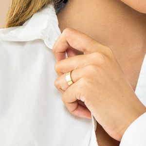 David Von Boyfriend Stacker Ring - 14k Yellow Gold / Size 8